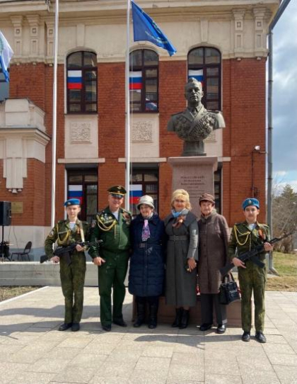 Галина Кудрявцева организовала в преддверии Дня Победы праздничные концерты и памятные акции в Иркутске и Иркутском районе
