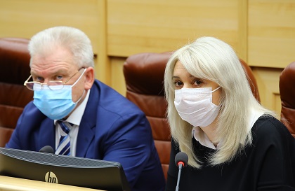 ЗакСобрание расширило возможности применения патентной системы налогообложения для бизнеса в связи с отменой ЕНВД