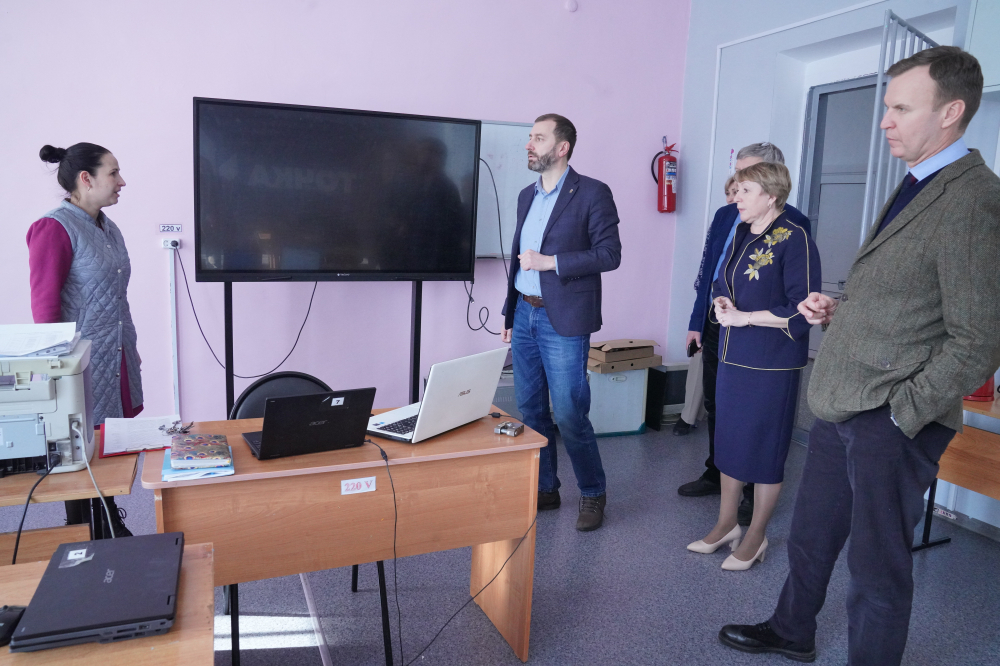 Александр Ведерников: в сельских территориях необходимо развивать строительство модульных сооружений