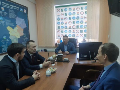 Николай Труфанов: Законодательные власти Иркутской области и Республики Саха ведут работу по сохранению Лены