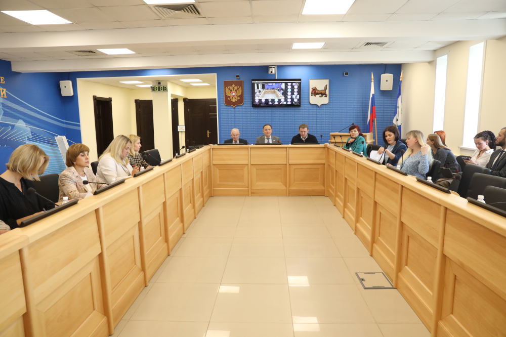 Профильный комитет ЗС рекомендовал принять ряд социальных законопроектов 