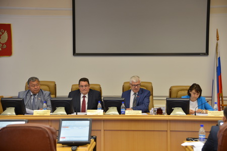 Парламентарии приняли законопроект о реструктуризации задолженности перед РФ