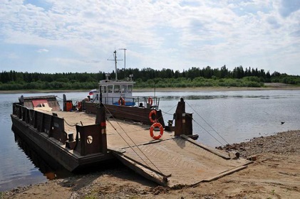 Снизить плату за услуги парома жителям села Моты помог Александр Белов 