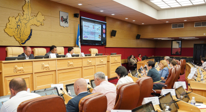 Стандарт школьного питания предложили создать в Иркутской области участники круглого стола, который состоялся в ЗакСобрании