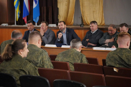 Депутаты ЗакСобрания помогли сделать перерасчет за электроэнергию жителям Усолья-7 