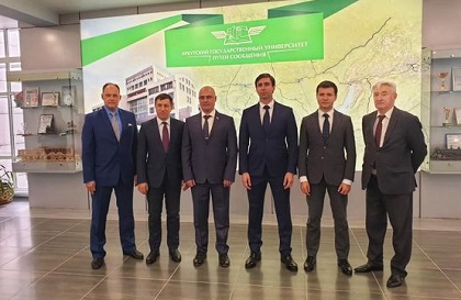 Денис Шершнев поздравил ИрГУПС с 45-летием