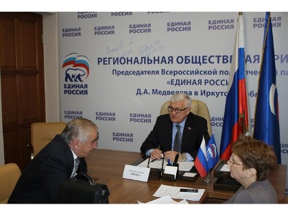 Получить федеральную квоту на операцию по восстановления слуха мальчику из Иркутска помог Сергей Брилка