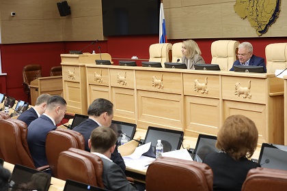 Комитет по бюджету одобрил законопроект мэра  АГО об изменении нормативов налоговых отчислений в местные бюджеты