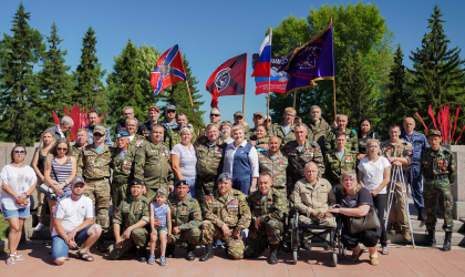 Лариса Егорова приняла участие в митинге в честь Дня ветеранов боевых действий