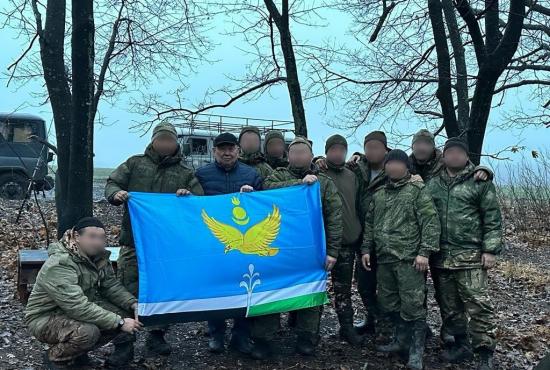Сергей Гомбоев лично передал в зону СВО партию гуманитарной помощи бойцам