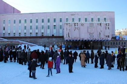 Добиваться выделения денег на капремонт соцобъектов Усть-Илимска будет Виталий Перетолчин