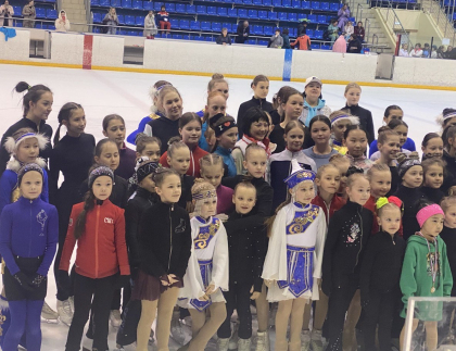 Ольга Носенко помогла организовать мастер-класс по фигурному катанию для иркутских юниоров