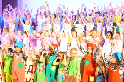 Поздравление Александра Ведерникова с Днем воспитателя и всех дошкольных работников