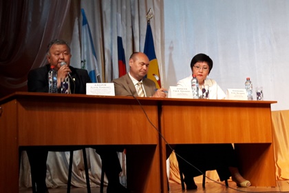 В поселке Еланцы прошел семинар Заксобрания для депутатов дум Ольхонского, Слюдянского и Иркутского районов