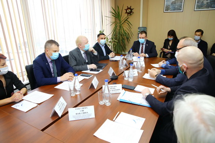 Совещание о положении дел в думе Никольского МО провел Виталий Перетолчин 