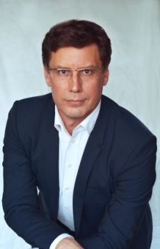 Дикунов Эдуард Евгеньевич Дикунов Эдуард Евгеньевич