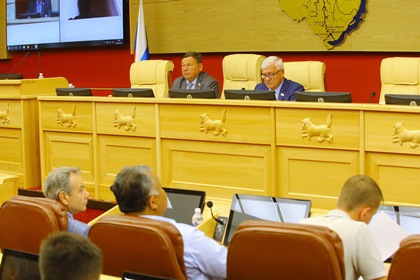 Депутаты предлагают установить условием предоставления отдельных мер соцподдержки возраст граждан