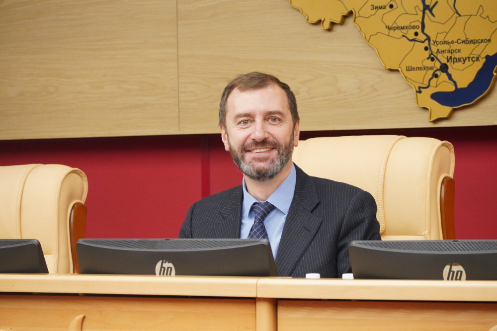 Поздравление Александра Ведерникова с 8 Марта 