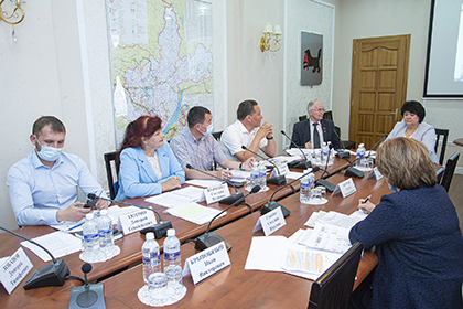 Проблемы садоводческих и льготных перевозок обсудили в Законодательном Собрании