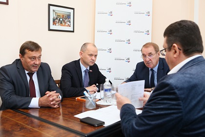 Почетными грамотами Законодательного Собрания наградят шестерых жителей Иркутской области