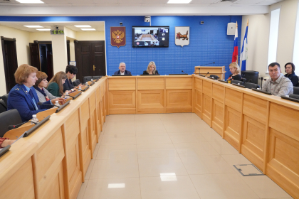 Депутаты ЗС предложили предусмотреть налоговые льготы для управляющих компаний индустриальных парков