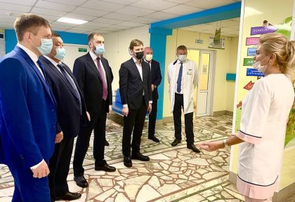 Вопросы организации постковидной реабилитации обсуждаются в рамках рабочей поездки депутатов Заксобрания в Красноярск