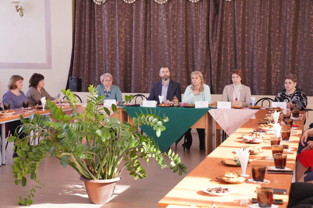 Меры поддержки школьных патриотических клубов разработают в Иркутской области