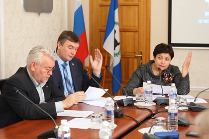 Комитет по социально-культурному законодательству готовит вопросы к сессии 