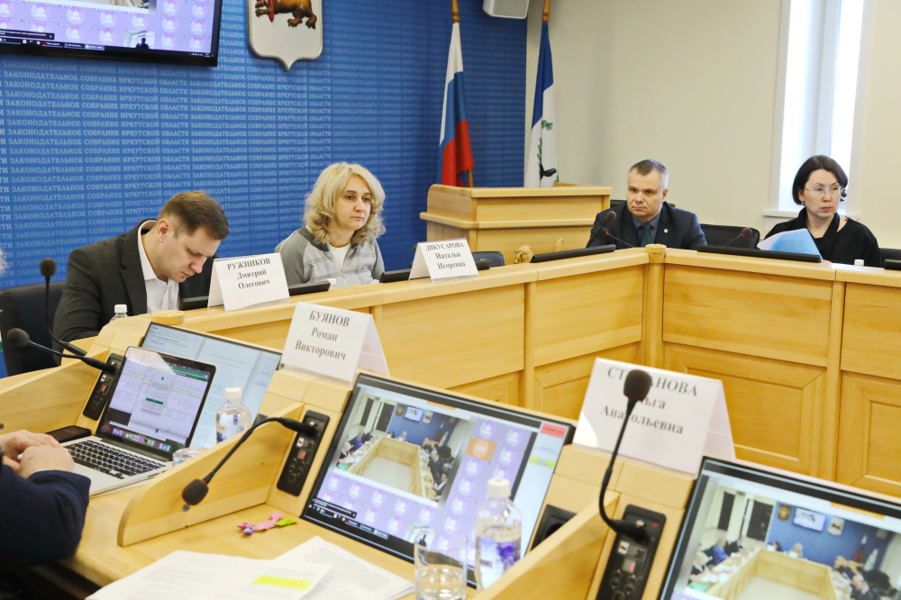 Продажу алкоголя в «наливайках» в Иркутской области могут ограничить по времени 