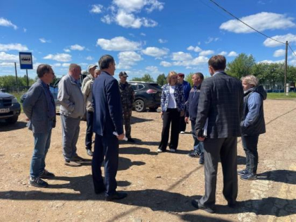 Ремонт школ и дорог в Тайшетском районе проверила вице-спикер ЗС Наталья Дикусарова