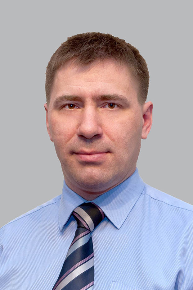 Петров<br>Максим Михайлович