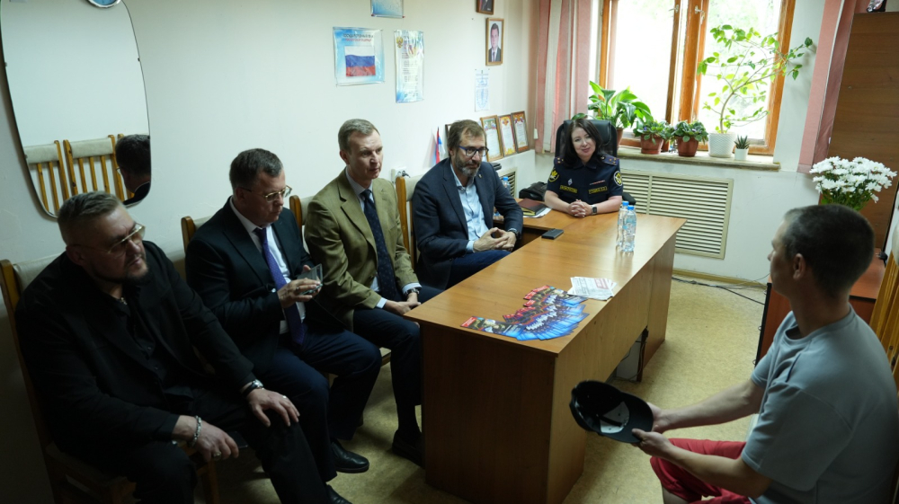 Депутаты рассказали жителям Черемхова о льготах для военнослужащих и их семей 