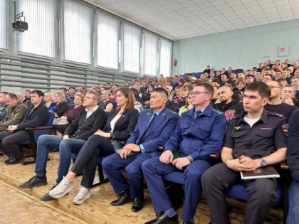 В отдаленные поселки Братского района в этом году направят 3 пожарные машины