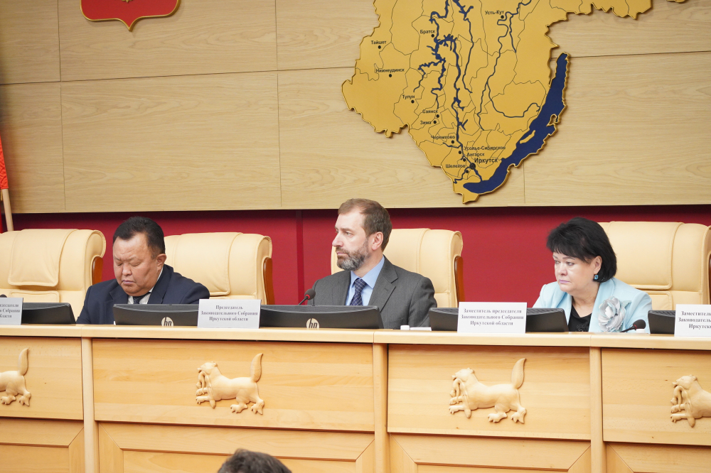 Штрафы за продажу энергетиков несовершеннолетним введут в Иркутской области