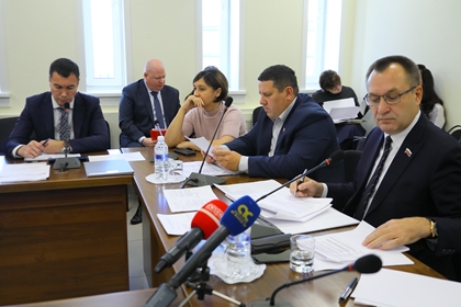 Решения комитета по собственности и экономической политике Законодательного Собрания