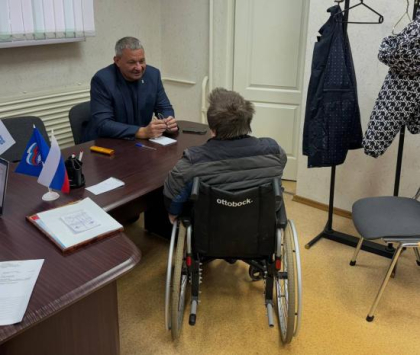 Депутаты ЗакСобрания взяли в работу широкий перечень вопросов по итогам приёмов граждан в Братске