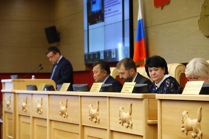 Областные парламентарии: финансирование профтехучилищ должно быть увеличено