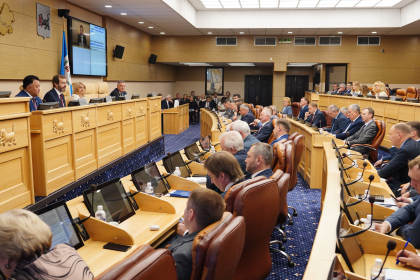 Ветерана педагогического труда и руководителя поискового отряда наградят Почетным знаком имени Ю.А. Ножикова