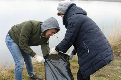 Законодательное Собрание Иркутской области приняло участие в общегородском субботнике