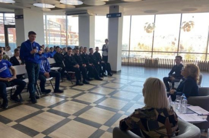 Встречи с молодежью Иркутской области проводят депутаты Законодательного Собрания