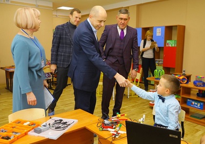 Школу-сад № 1 в г. Черемхово после капитального ремонта открыл Сергей Сокол   