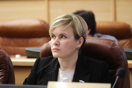 Светлана Петрук: Ремонтировать улицу Курчатова в Братске начнут в 2023 году