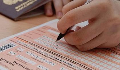 Сергей Брилка поздравил школьников Приангарья с успешной сдачей ЕГЭ