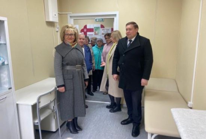 Галина Кудрявцева держит на контроле строительство и ремонт социально важных объектов в Иркутском районе
