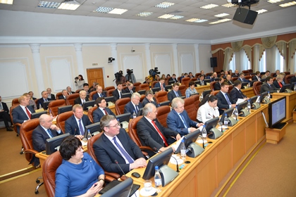 Законопроект об увеличении штрафов за нарушение правил благоустройства принят в первом чтении