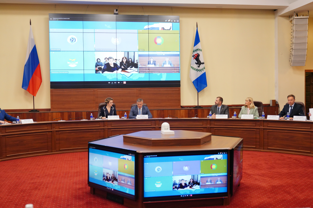 В Иркутской области реализуют федеральный проект по профилактике социального сиротства