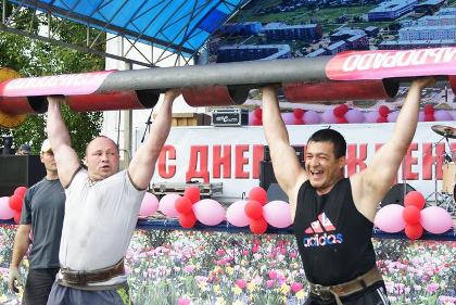 Получить помещение в бесплатное пользование помогла Наталья Дикусарова спортклубу в Тайшетском районе