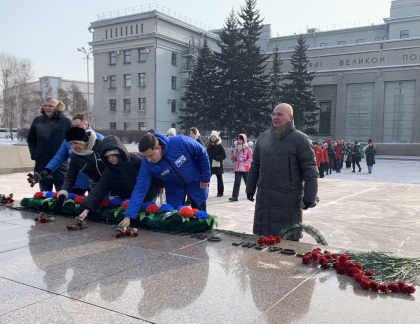 Депутаты ЗС приняли участие в акции к 80-летию окончания блокады Ленинграда