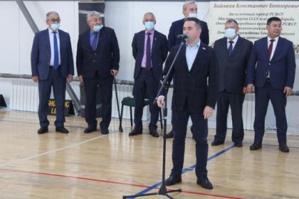 Анатолий Аблов приветствовал участников турнира по стрельбе из лука на призы мастера спорта международного класса Алексея Николаева