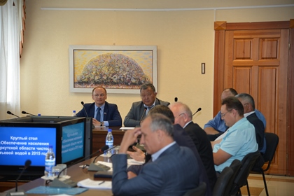 Круглый стол на тему обеспечения населения чистой водой прошел в Заксобрании